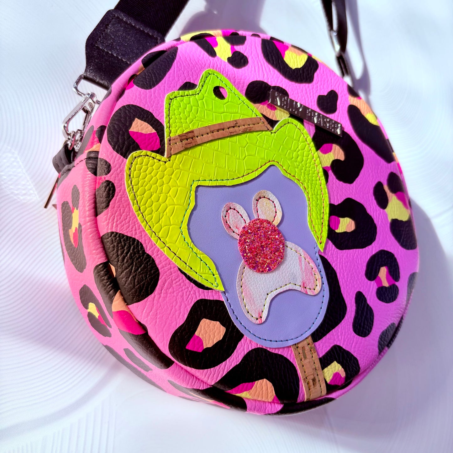 Bubble Bill Leopard Round